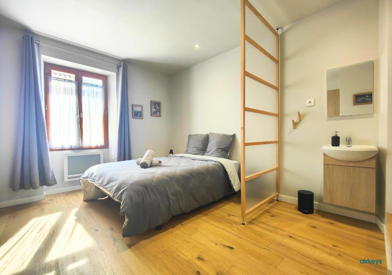 *Duplex Home Lambesc*Clim Garage 외부 사진